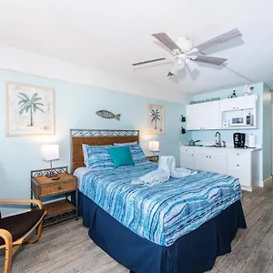I Need A Vacay Now! Remodeled Daytona Beach